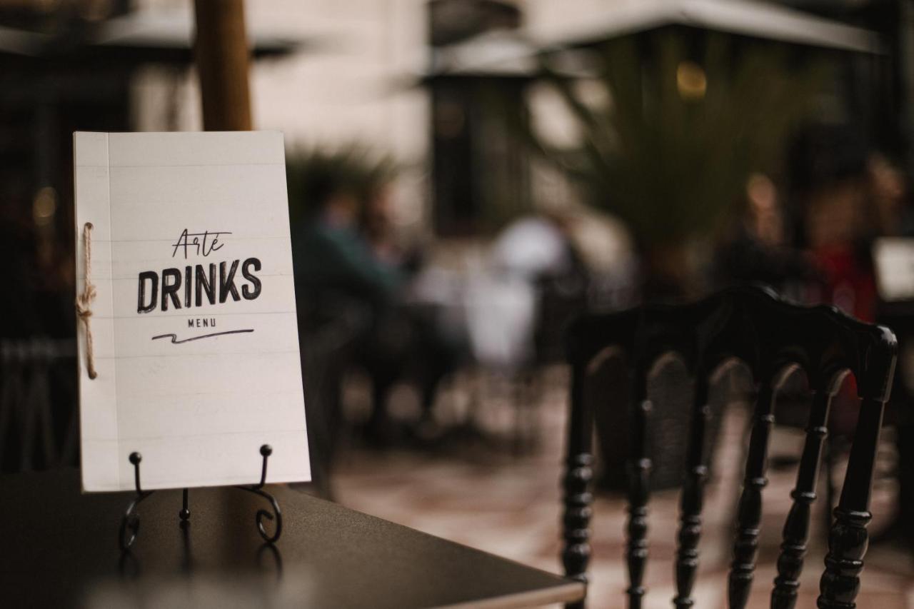 Arte Boutique Hotel Тирана Екстер'єр фото