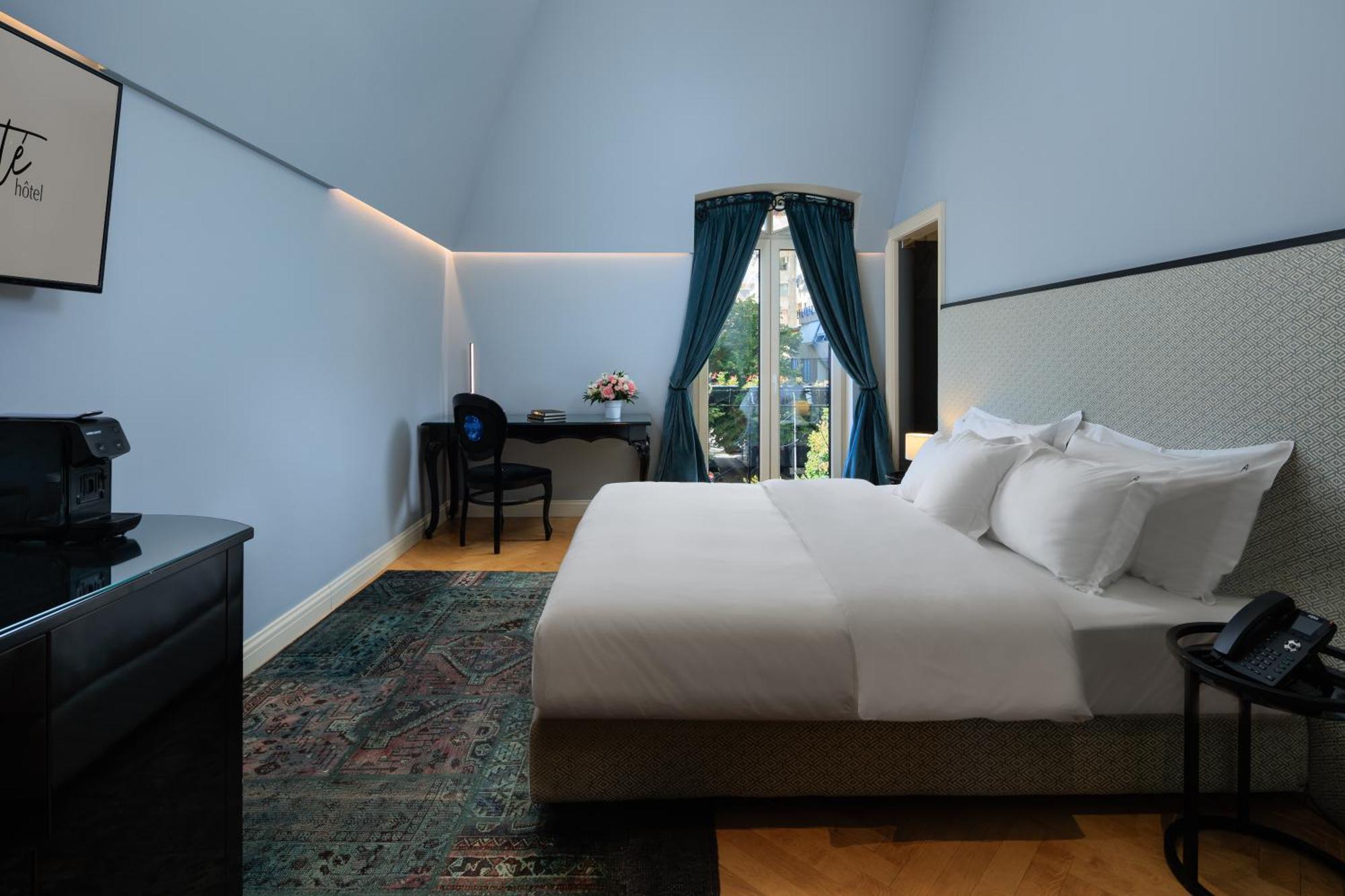 Arte Boutique Hotel Тирана Екстер'єр фото