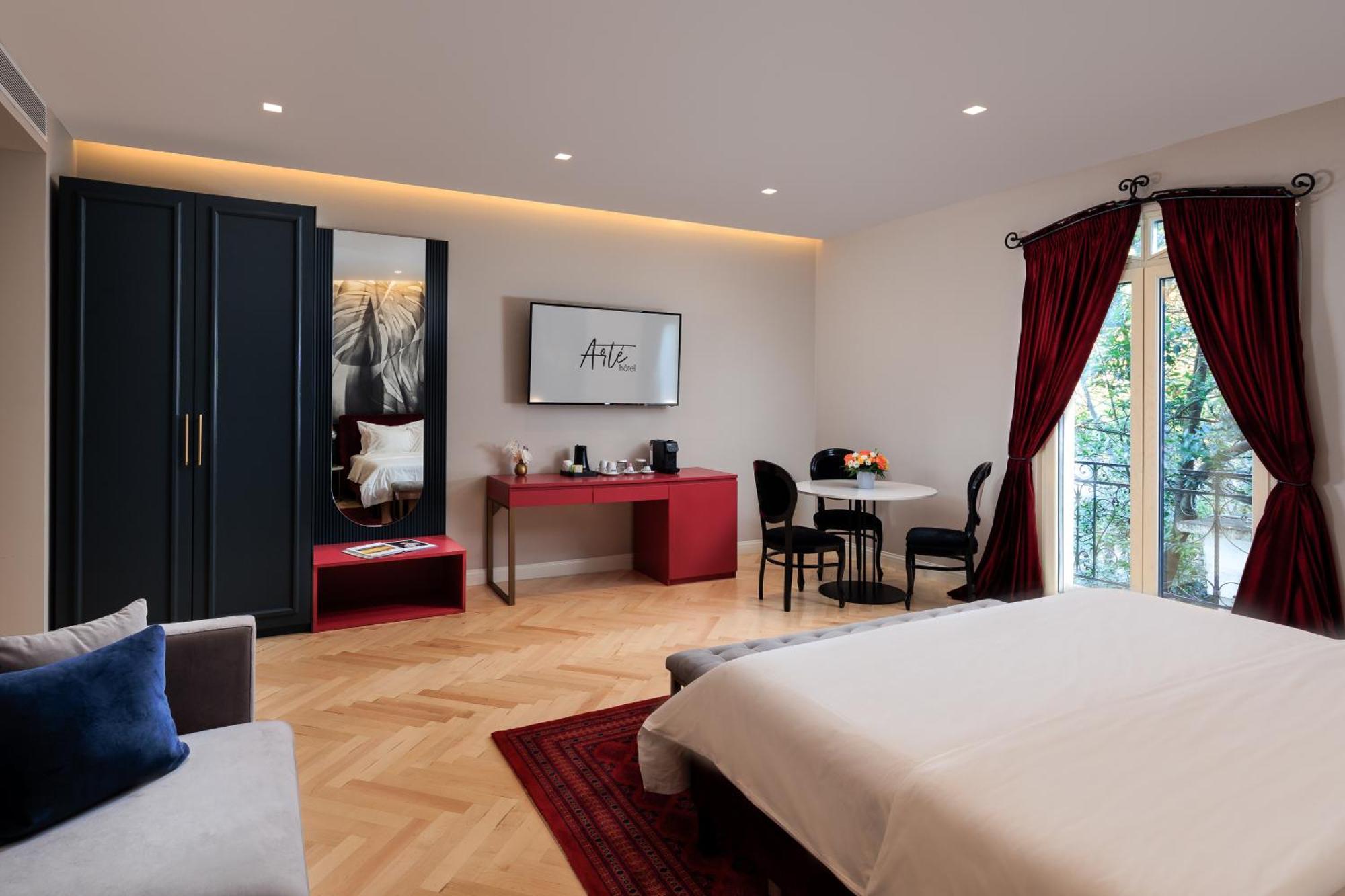Arte Boutique Hotel Тирана Екстер'єр фото